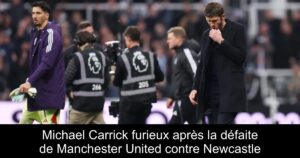 Michael Carrick furieux après la défaite de Manchester United contre Newcastle