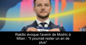 Rakitic évoque l&rsquo;avenir de Modric à Milan : « Il pourrait rester un an de plus »