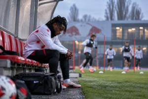 RB Leipzig : Johan Bakayoko écarté du groupe, un départ envisagé dès janvier