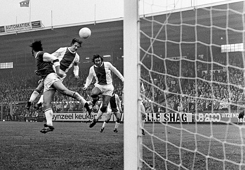 Johan Cruyff avec l’Ajax face à Den Bosch