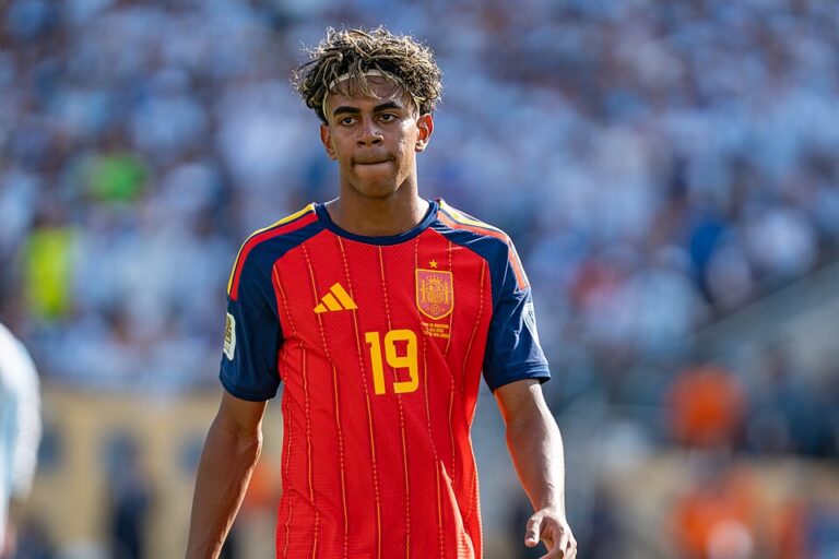 Lamine Yamal sous le maillot espagnol en 2026