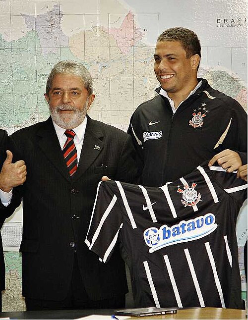 Ronaldo Nazário et Lula en 2009