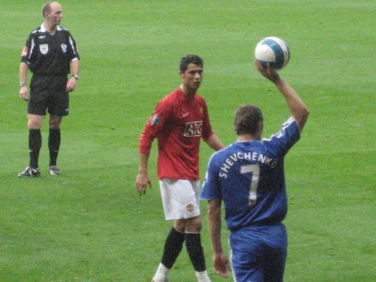 Cristiano Ronaldo en match — Manchester United — 2007