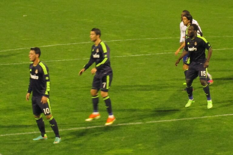 Cristiano Ronaldo en match — 2013