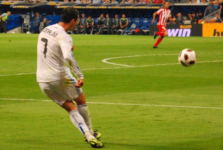 Cristiano Ronaldo en match — Portugal — 2011
