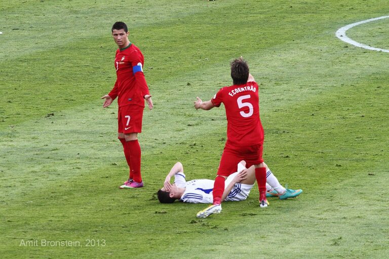 Cristiano Ronaldo en match — Portugal — 2013
