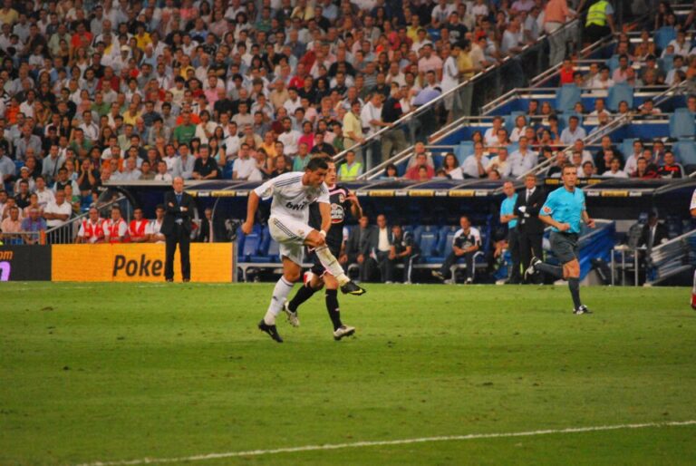 Cristiano Ronaldo en match — Real Madrid — 2009