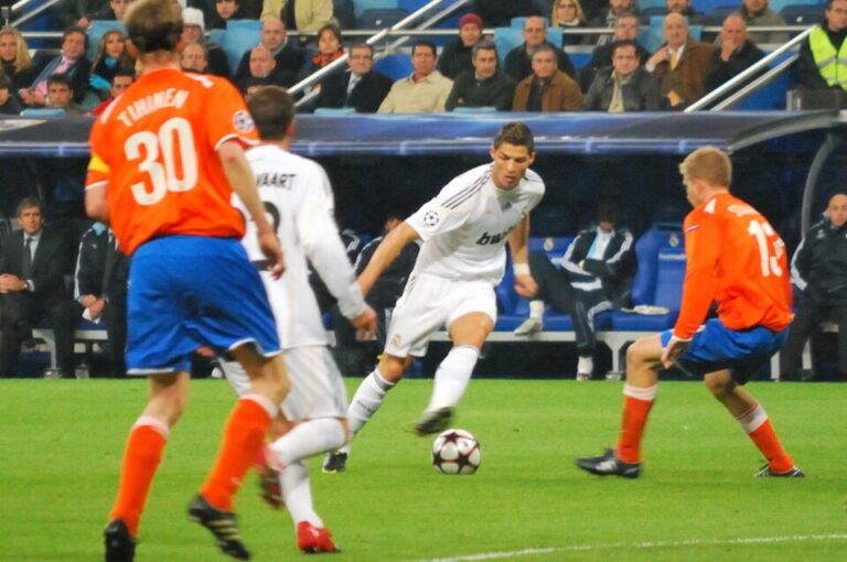 Cristiano Ronaldo en match — Real Madrid — 2009