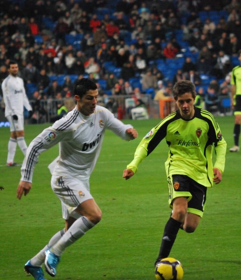 Cristiano Ronaldo en match — Real Madrid — 2009